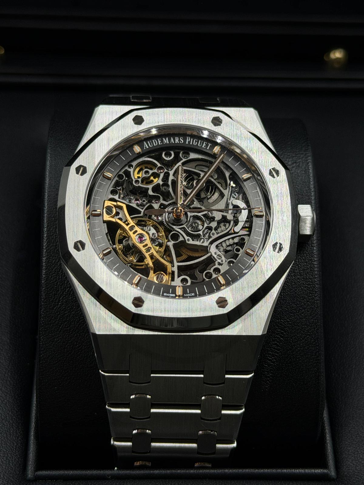 Audemars Piguet | Royal Oak | 15407ST.OO.1220ST.01 | 岩灰色鏤空錶面