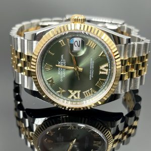 Rolex Datejust 36 | 126233-0025 | Olive green set with diamonds